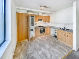 Kitchen- click for photo gallery